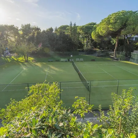 228 - Casa Guarda Stelle - In Con Piscina E Aree Esterne Comuni A 1km Dal Mare Appartement *